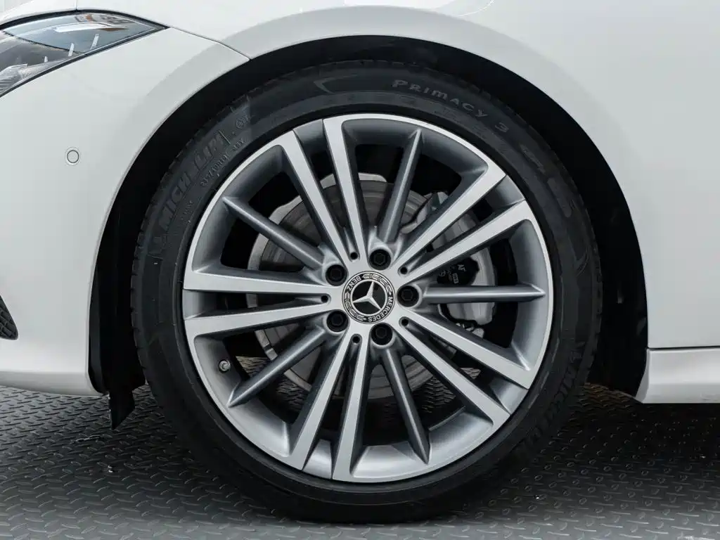 Mercedes-Benz CLS — миниатюра 10