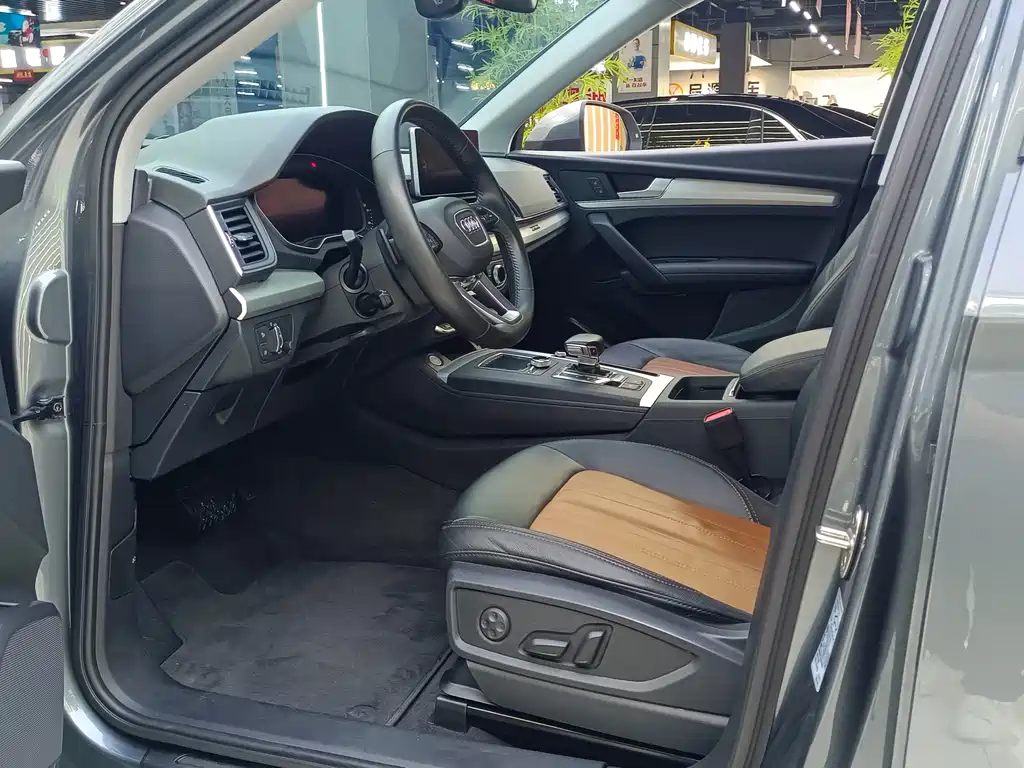 Audi Q5L 2020 40 TFSI Fashion