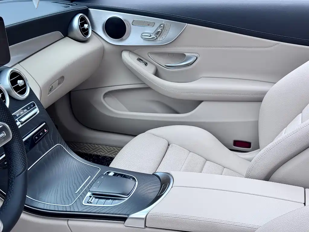 Mercedes-Benz C-Class (Import) — миниатюра 12