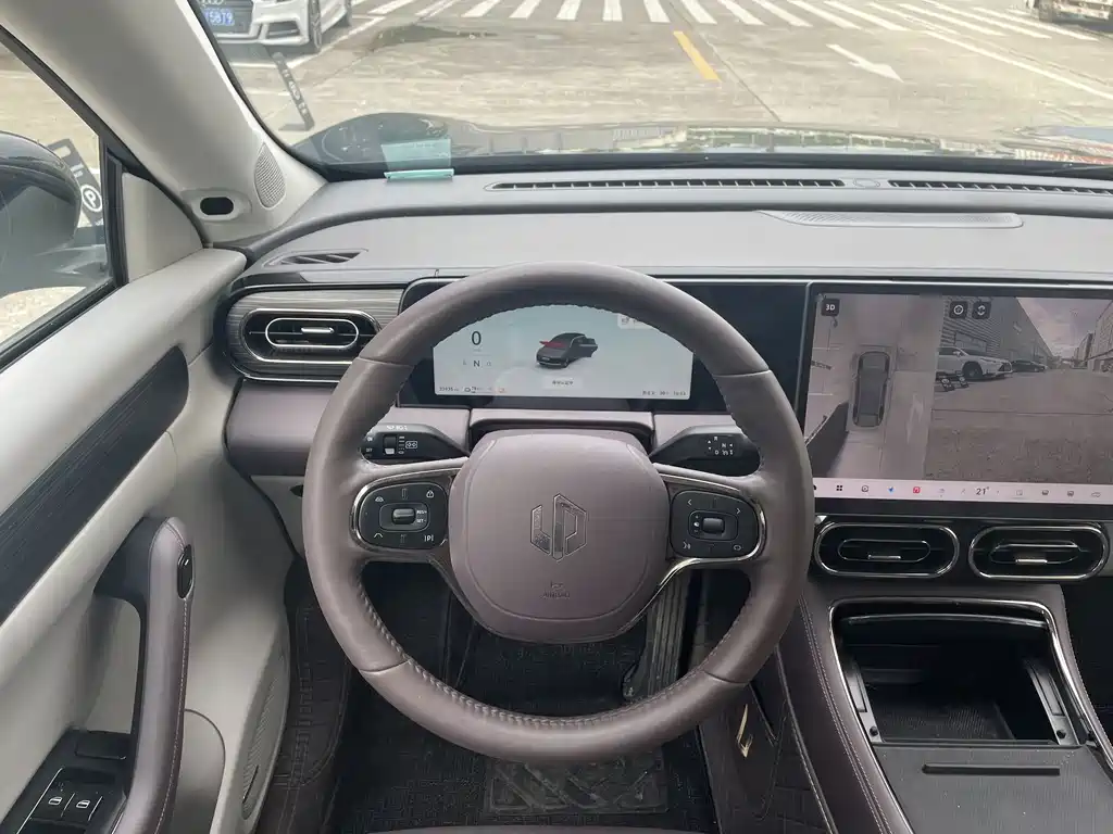 Leapmotor Leapmotor C11 — миниатюра 21