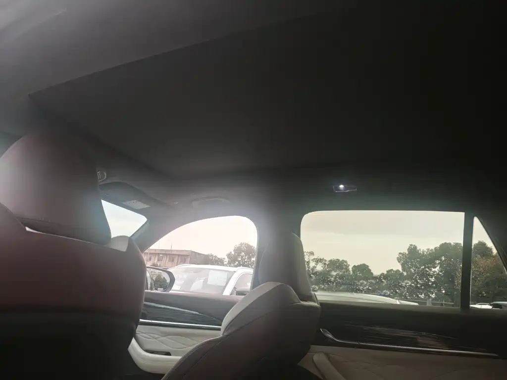 GEELY AUTOMOBILE XINGYUE L