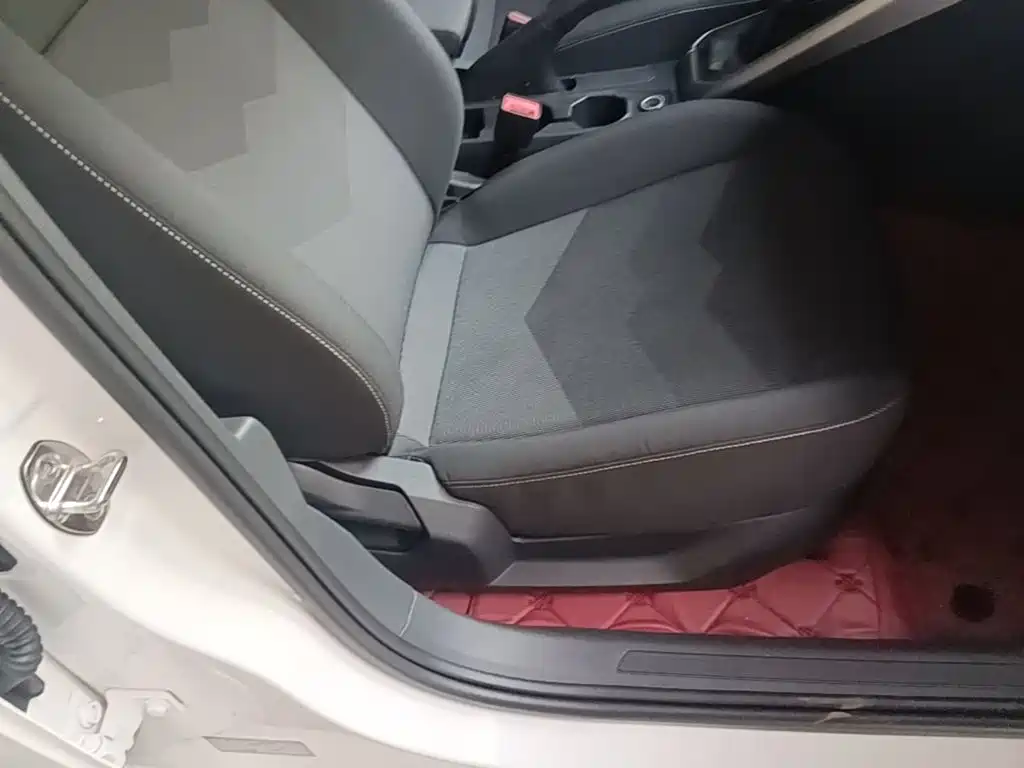 Volkswagen Polo — миниатюра 25