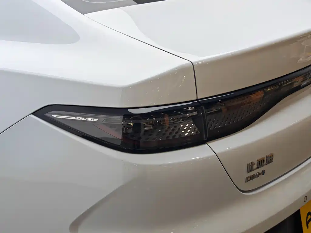 BYD Seal 05 DM-i — миниатюра 8