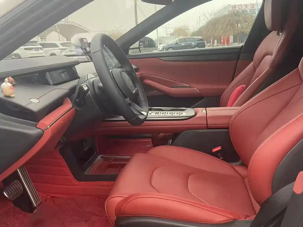 XIAOMI CAR XIAOMI SU7