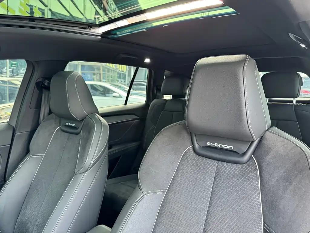 Audi Q5 e-tron 2023 40 e-tron