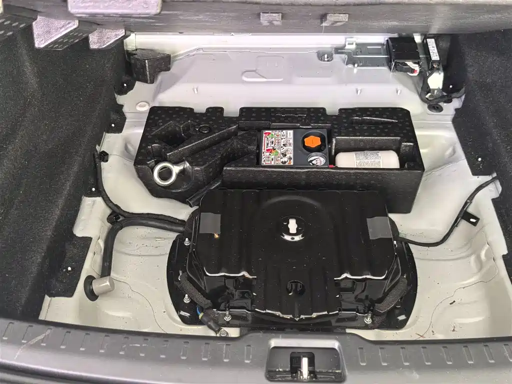 Volvo S60 2025 B5 Sport