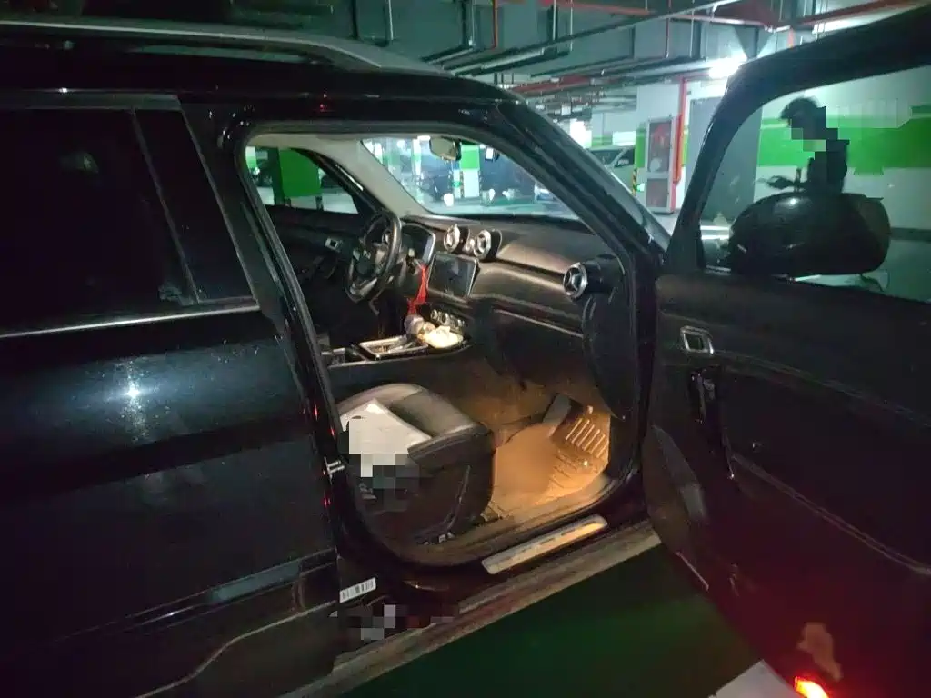 Beijing Off-Road BJ30 — миниатюра 18