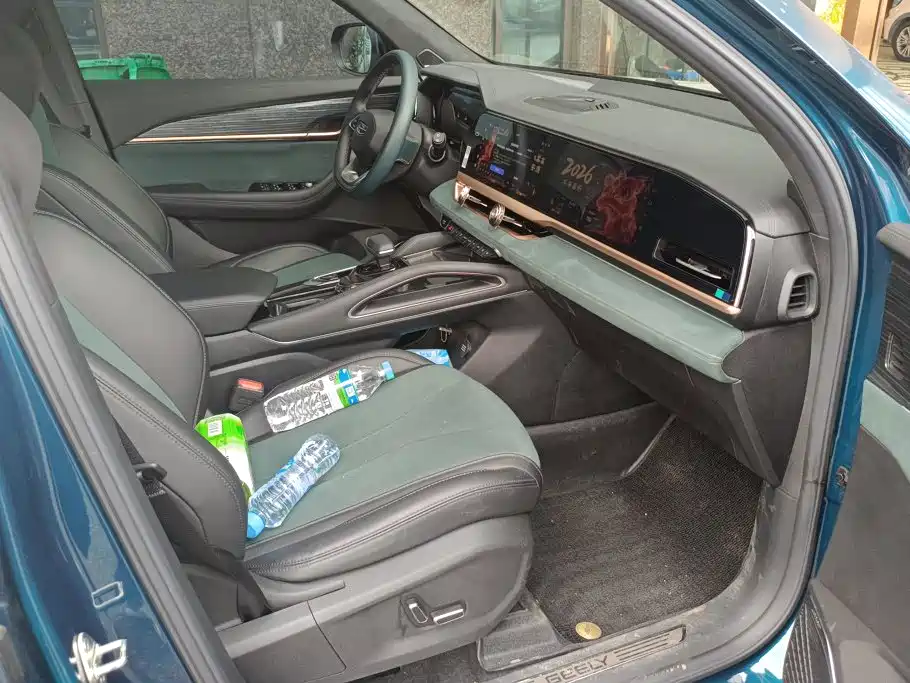 Geely Xingyue L — миниатюра 8