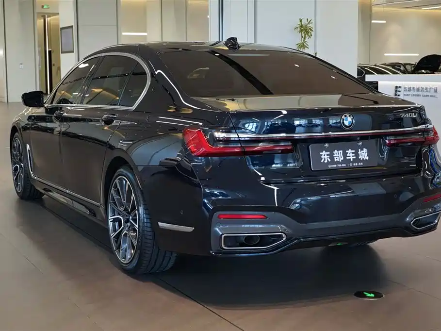 BMW 7 Series 7 2019 740Li Lead M Sport