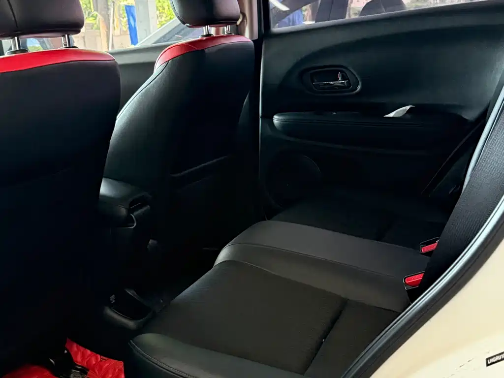 Honda Vezel 2019 1.5L CVT V