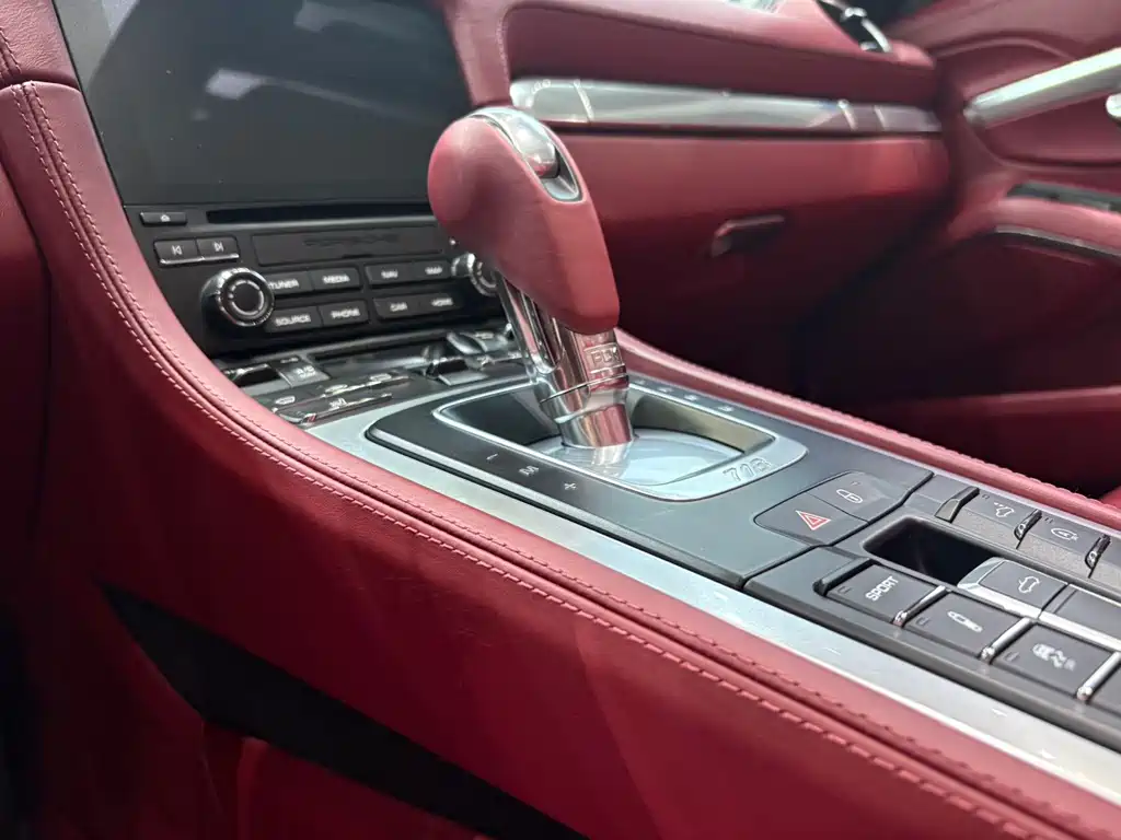 Porsche 718 — миниатюра 18