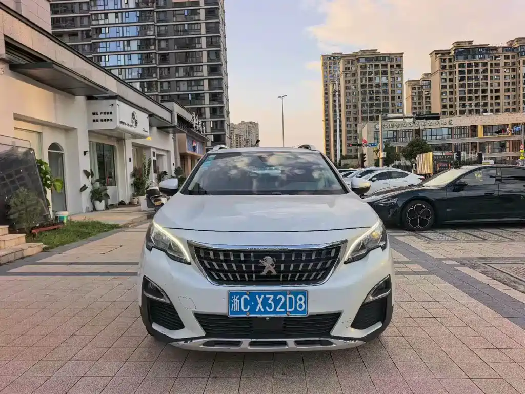 Peugeot 4008 — миниатюра 2