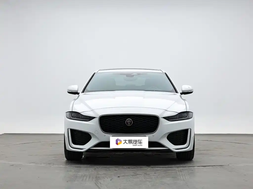 Jaguar XEL — миниатюра 2