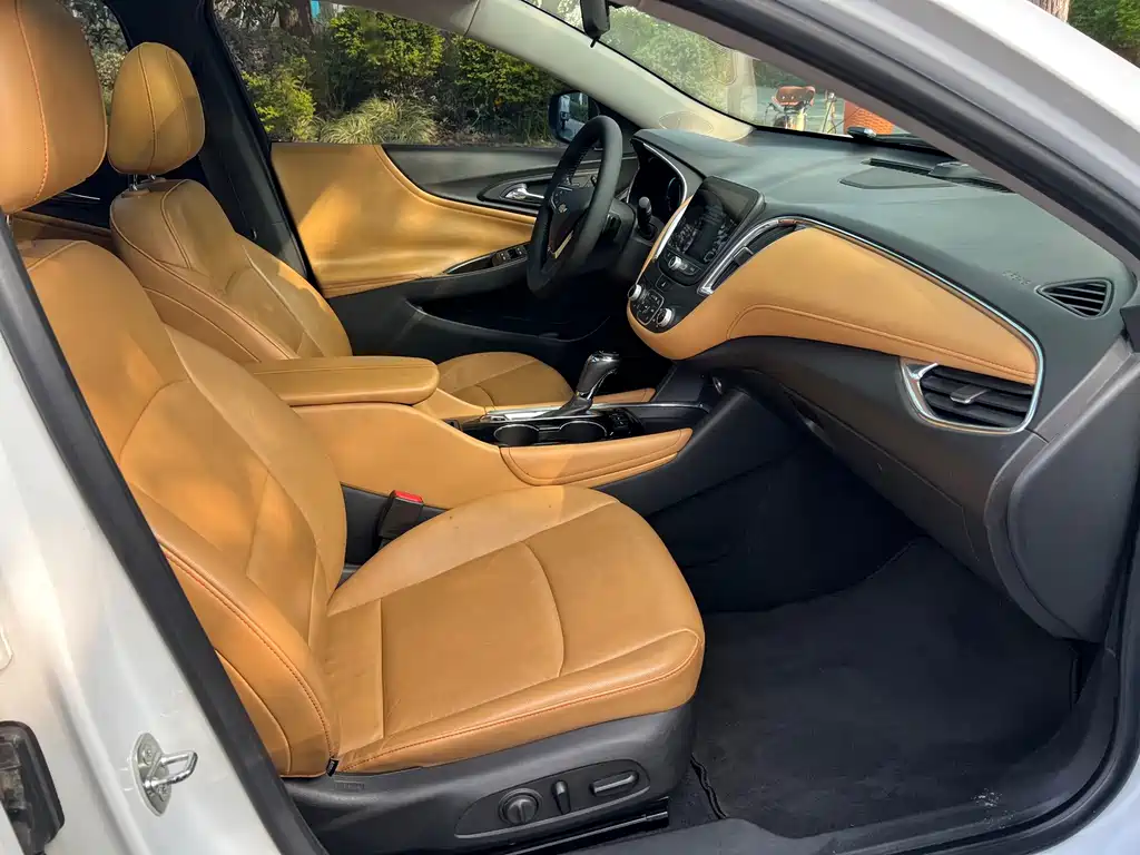Chevrolet Malibu XL — миниатюра 12