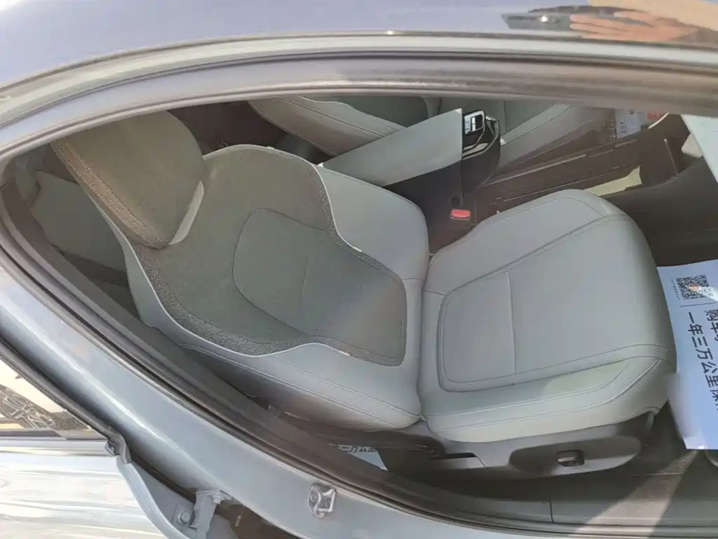 Volvo EX30 — миниатюра 25
