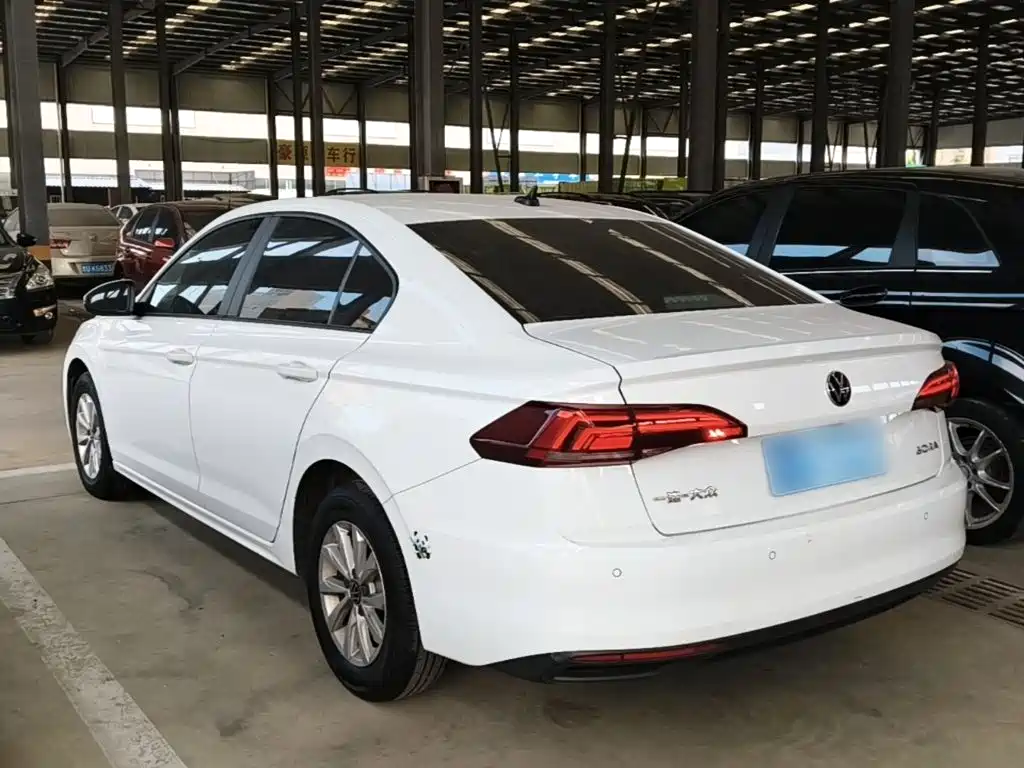 Volkswagen Bora 2021 1.5L AT Fashion Smart Connect
