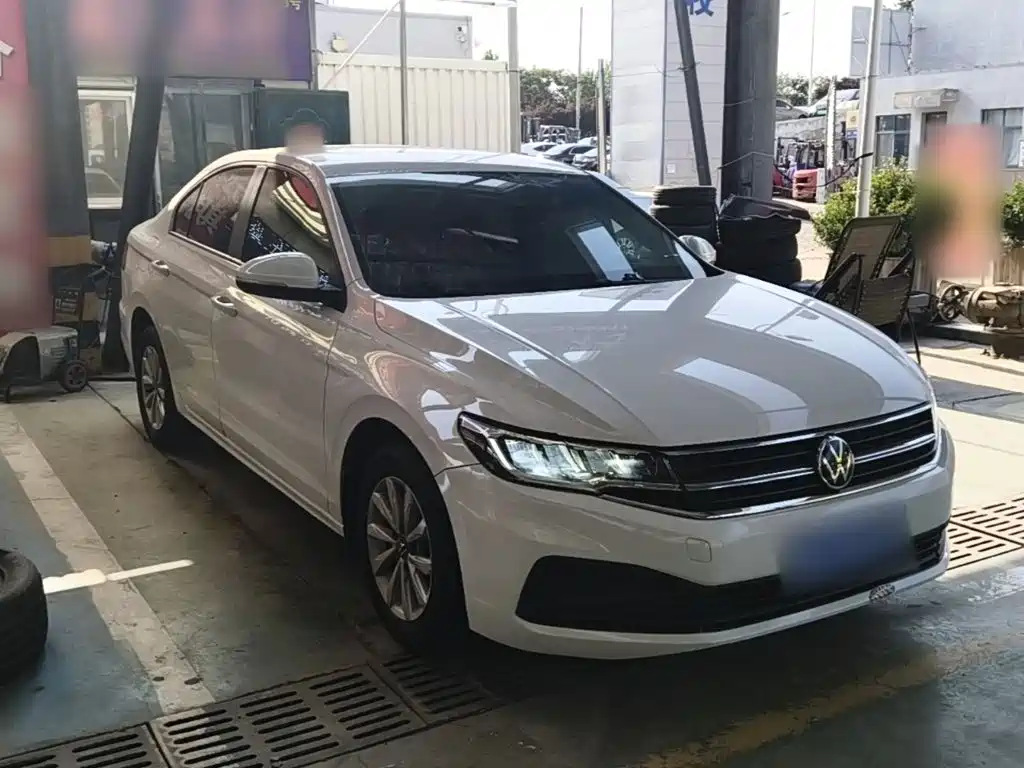 Volkswagen Bora 2021 1.5L AT Fashion Smart Connect
