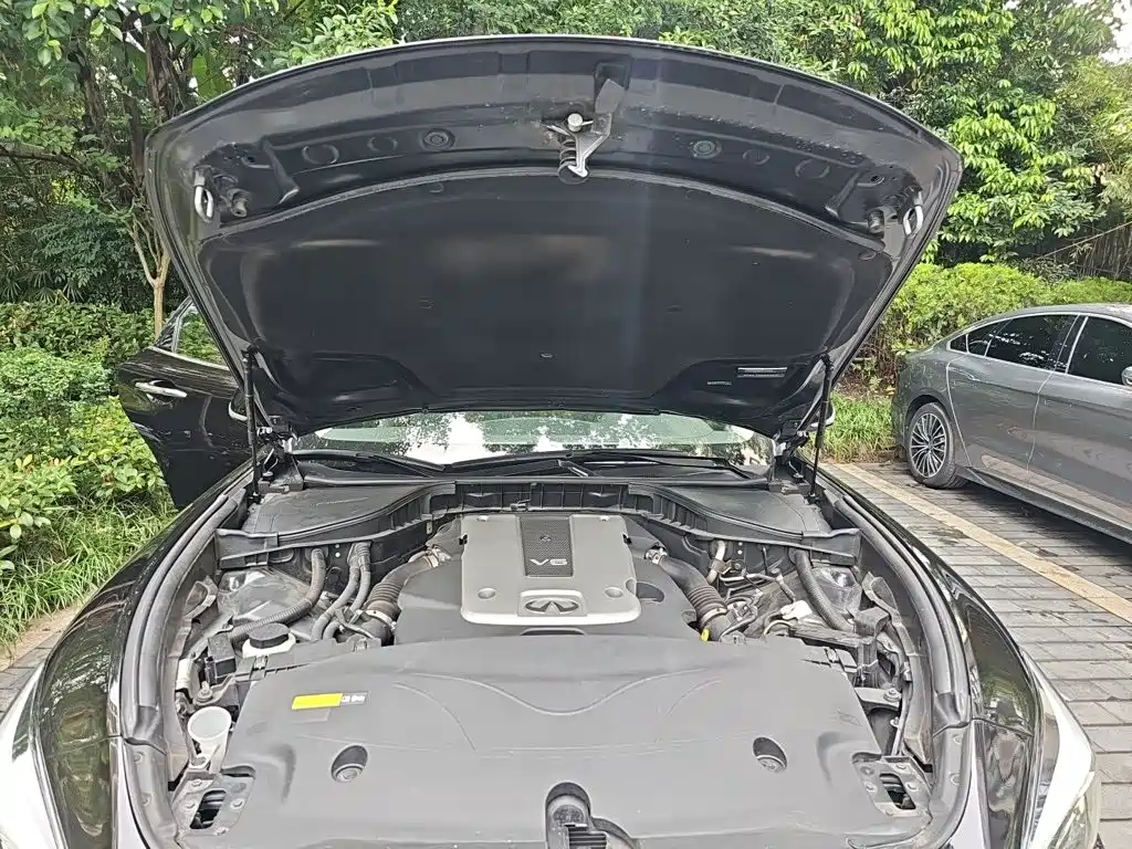 Infiniti Q70 — миниатюра 11