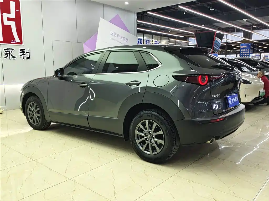 MAZDA CX 30