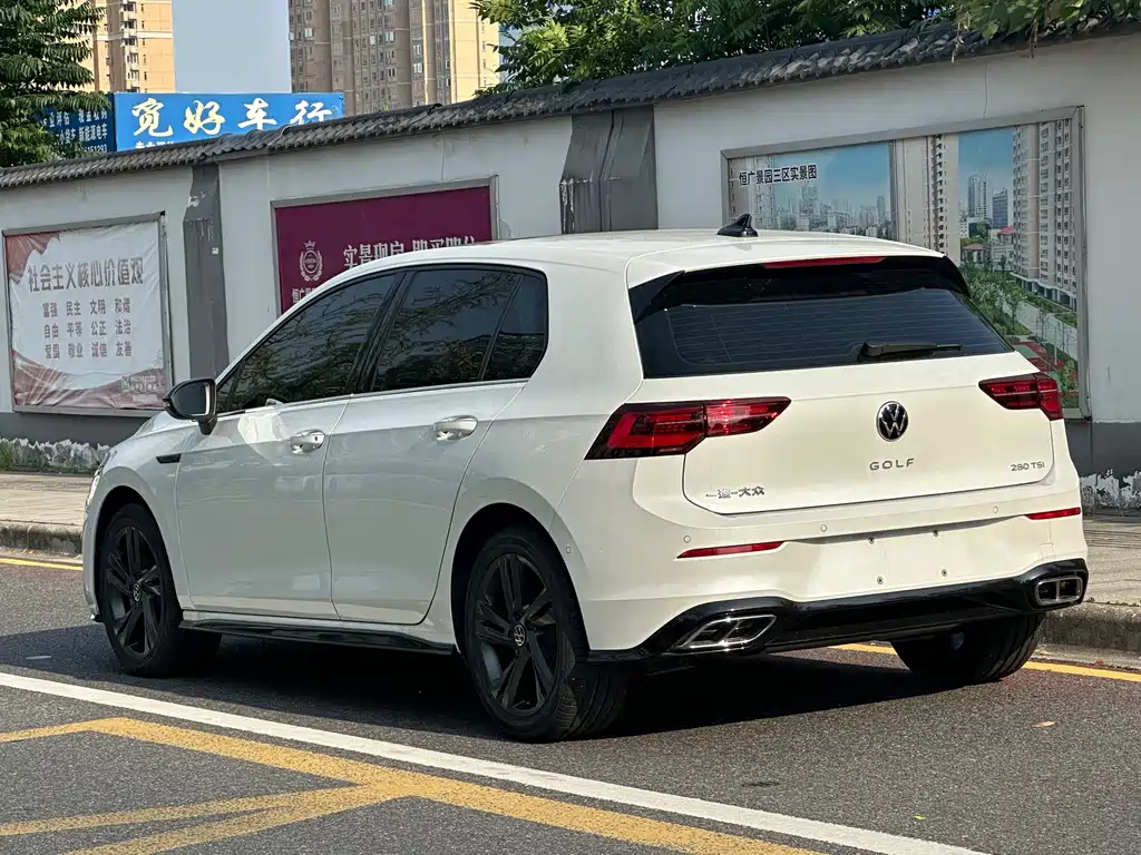 Volkswagen Golf — миниатюра 8