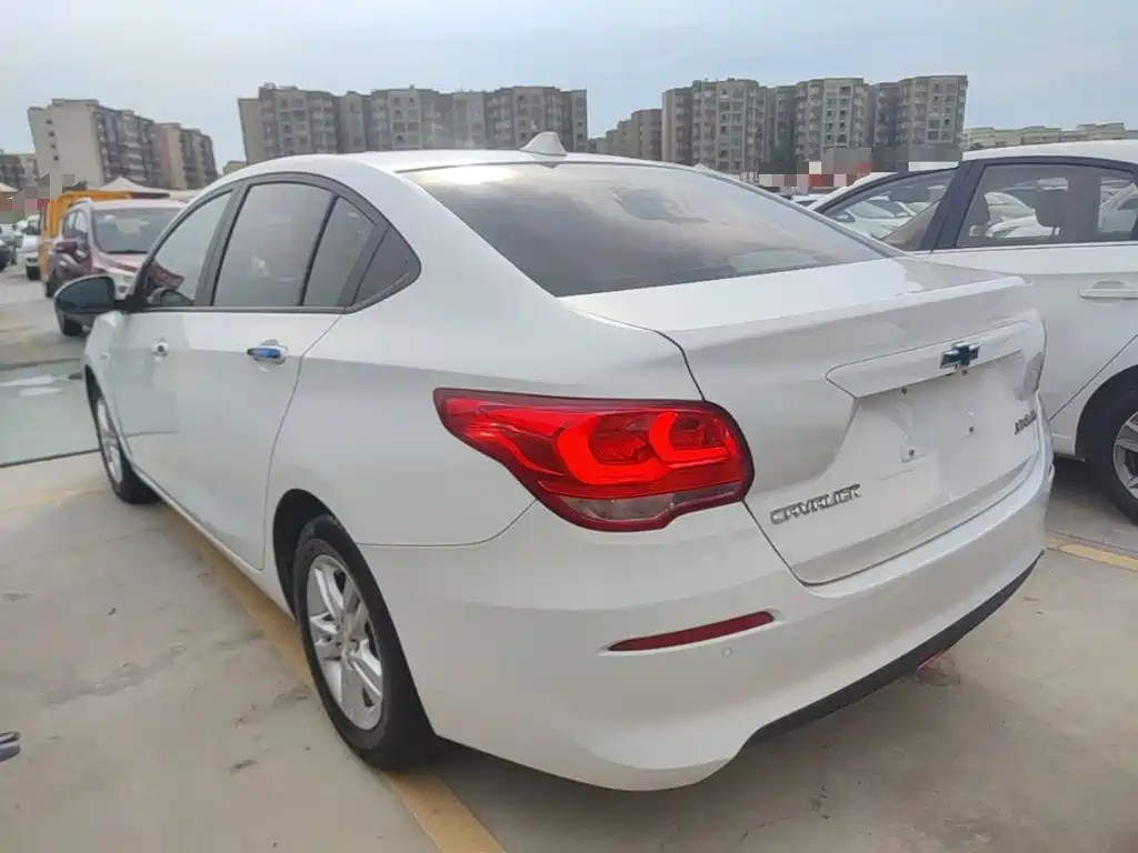 Chevrolet Cavalier — миниатюра 5