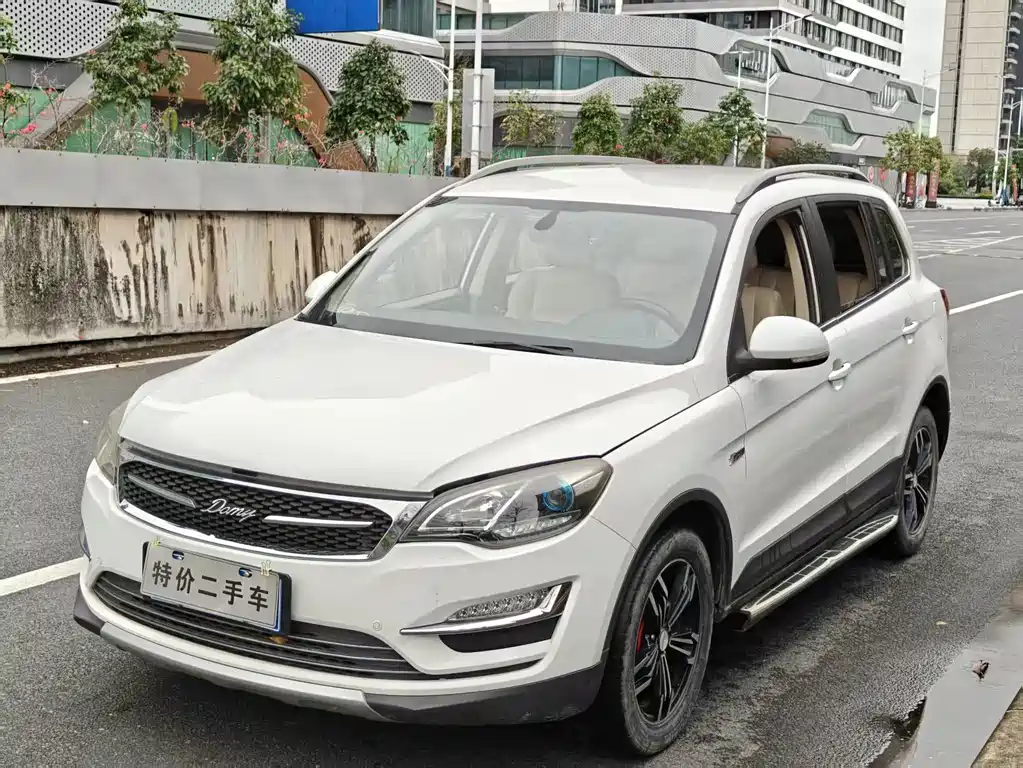 ZOTYE DAMAI X5