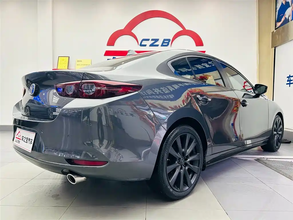 MAZDA 3 ANGKESAILA