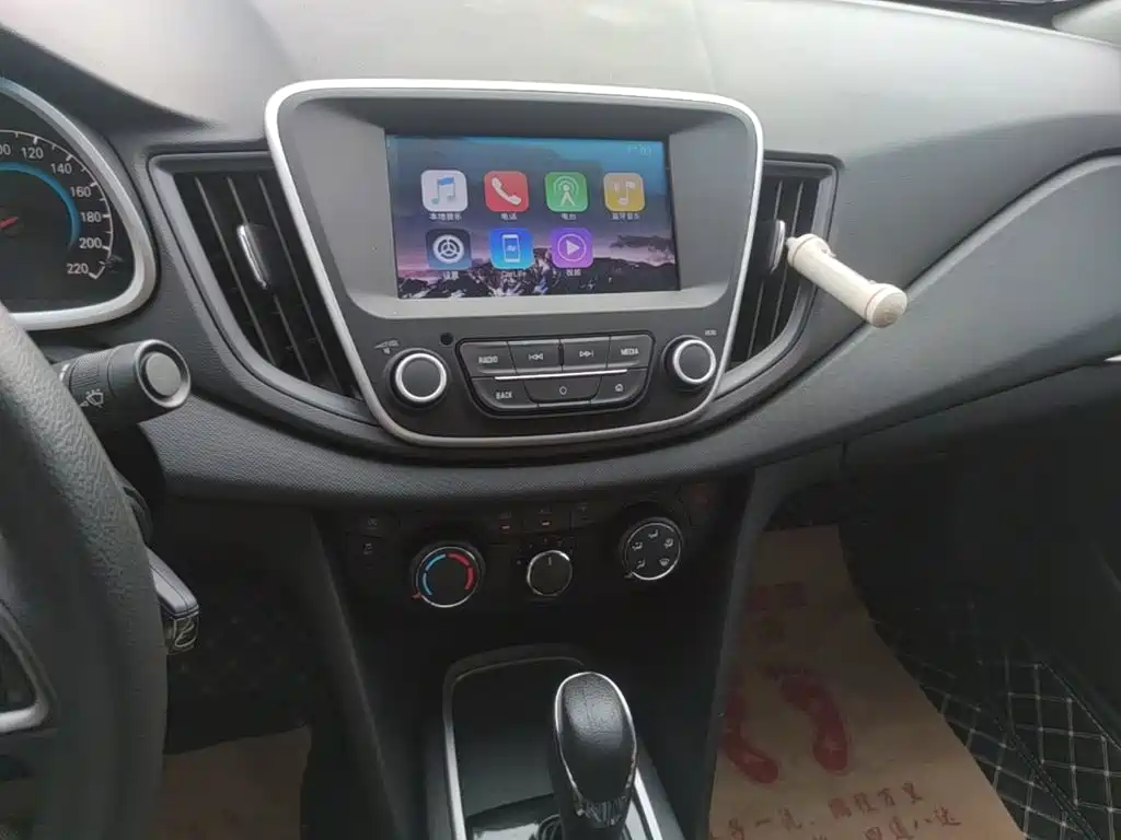 Chevrolet Cavalier — миниатюра 13