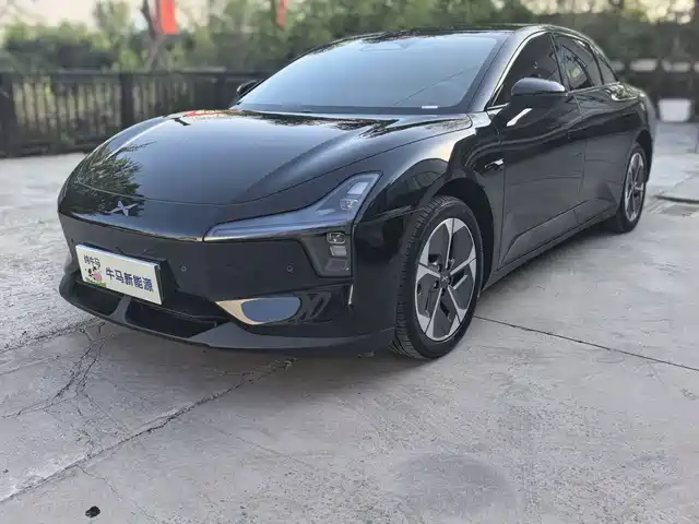 2025 Xpeng Mona M03