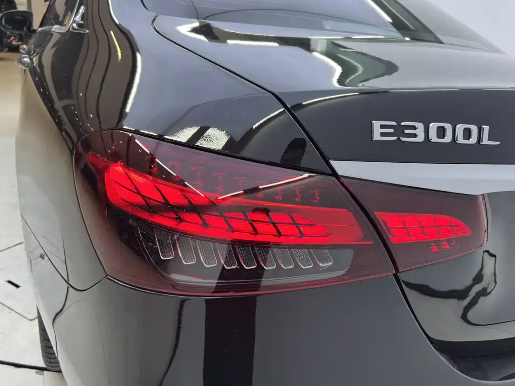 Mercedes-Benz E-Class E 2023 E 300 L Luxury