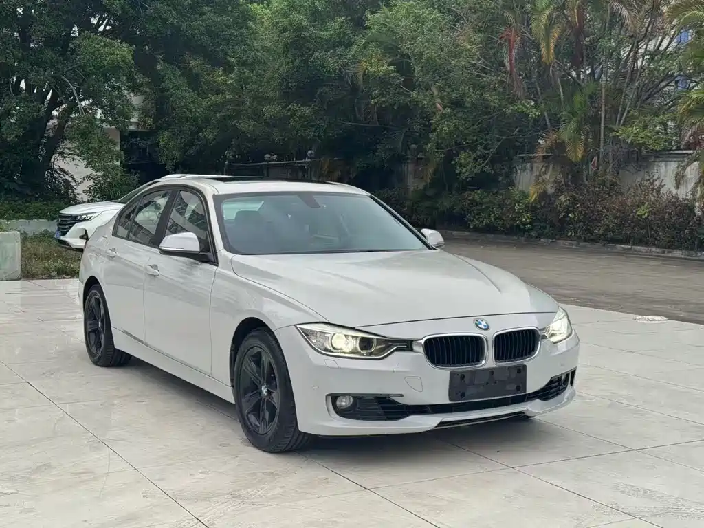 BMW 3 Series 2015