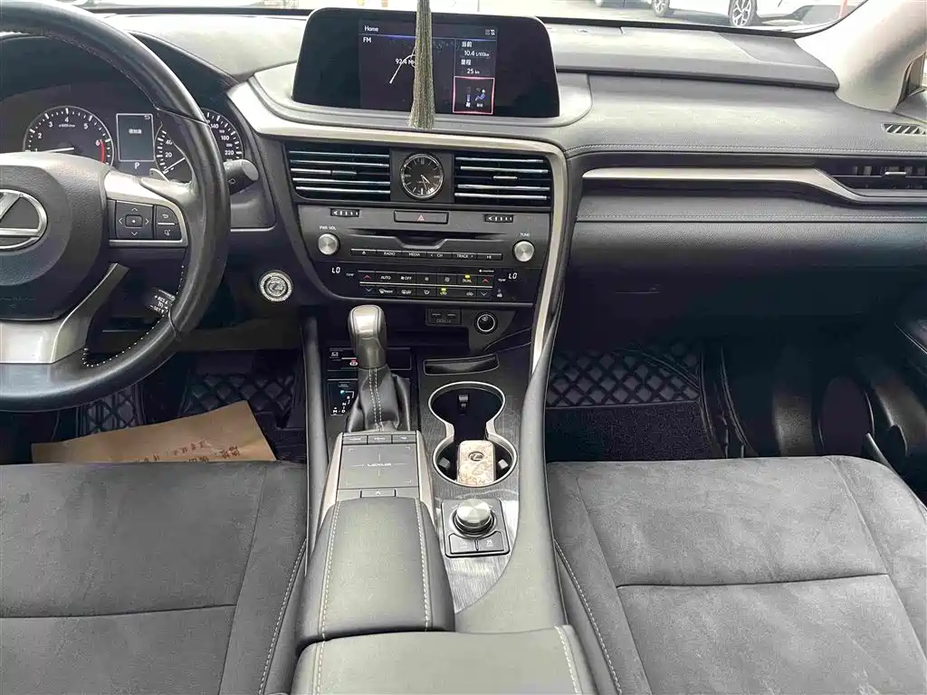 Lexus RX — миниатюра 22