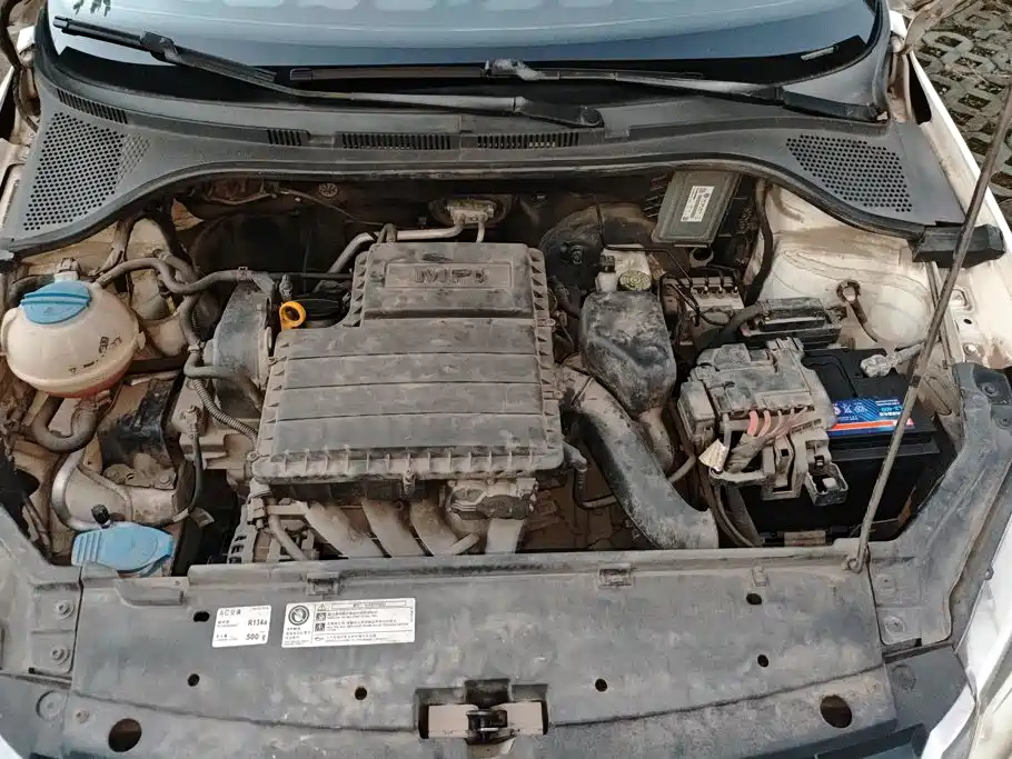 Volkswagen Santana — миниатюра 9