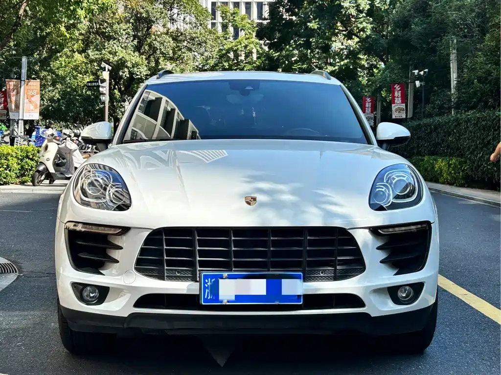 Porsche Macan — миниатюра 2