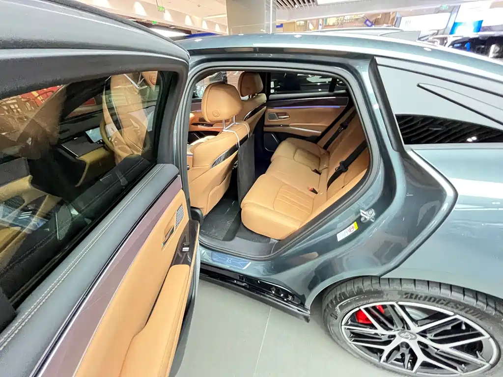 BYD Хань Ли — миниатюра 8
