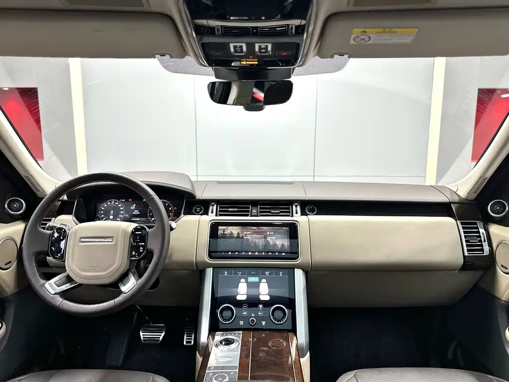 Land Rover Range Rover — миниатюра 10