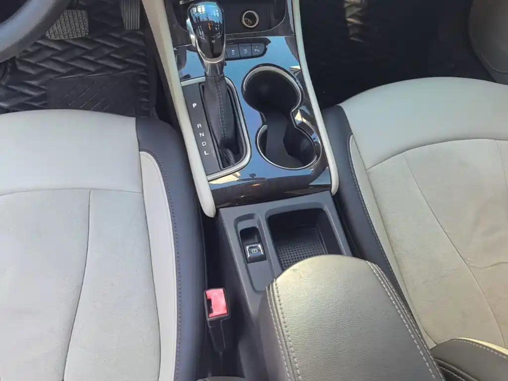 Buick Verano — миниатюра 14