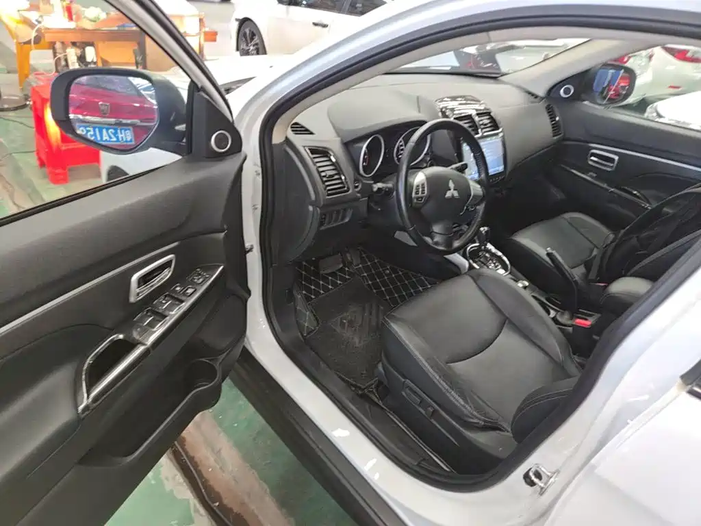 Mitsubishi ASX — миниатюра 16