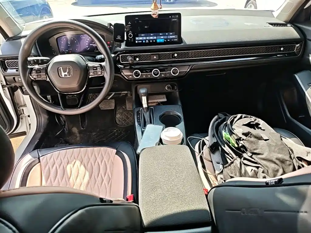 Honda Civic — миниатюра 10