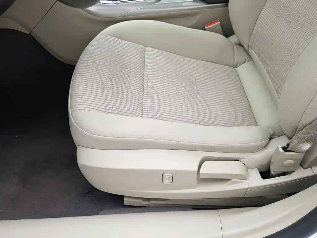 Chevrolet Malibu — миниатюра 20