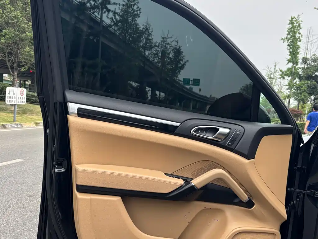 Porsche Cayenne 2016 Cayenne 3.0T