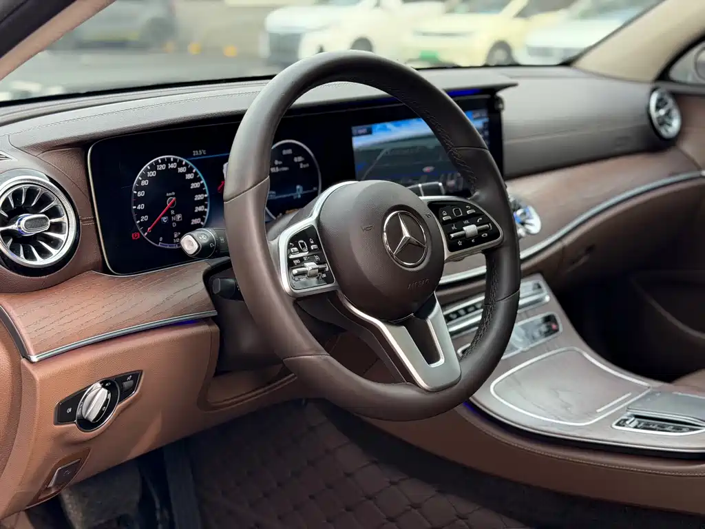 Mercedes-Benz E-Class E 2020 E 300 L