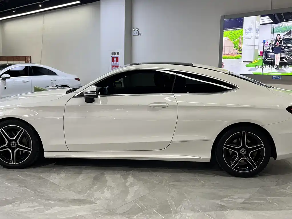 MERCEDES-BENZ C CLASS