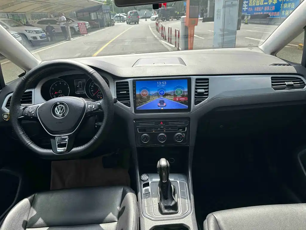 Volkswagen Golf Sportsvan — миниатюра 7