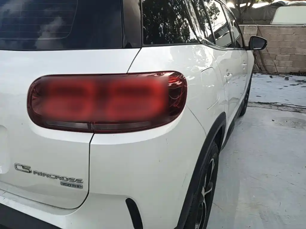 Citroen C5 AIRCROSS — миниатюра 8