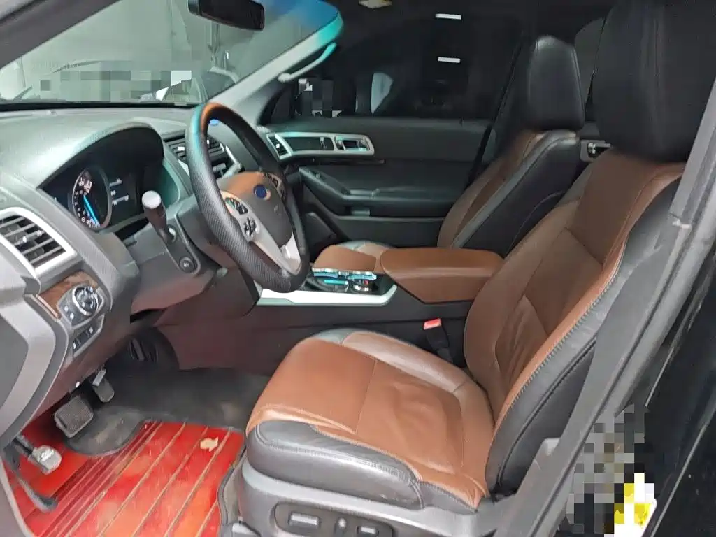 Ford Explorer (Import) — миниатюра 11