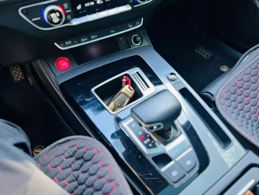 Audi Q5L — миниатюра 9