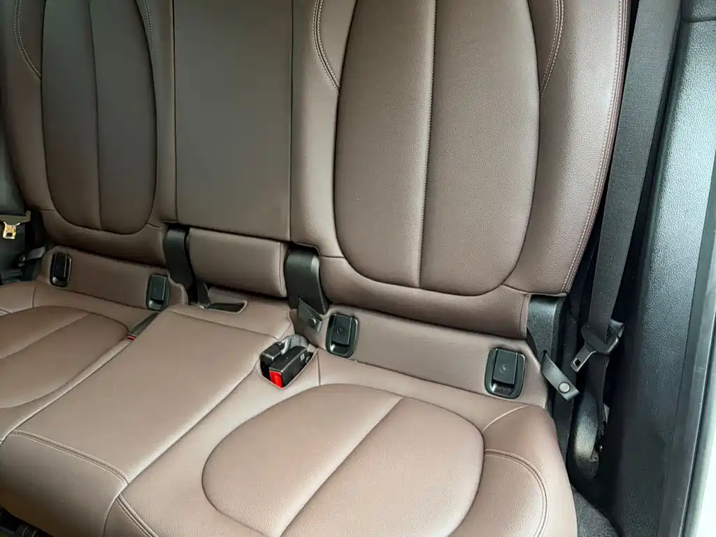 BMW X1 — миниатюра 7