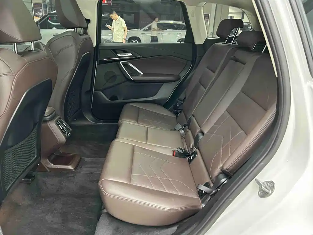 BMW X1 — миниатюра 15