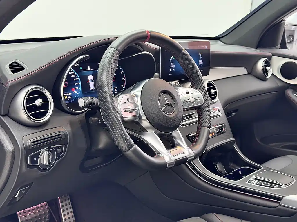 Mercedes-Benz GLC AMG — миниатюра 20